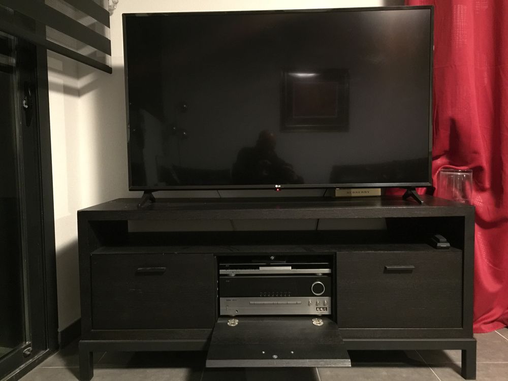 ensemble biblioth�que meuble t�l� et double table basse bois 0 Montpellier (34)