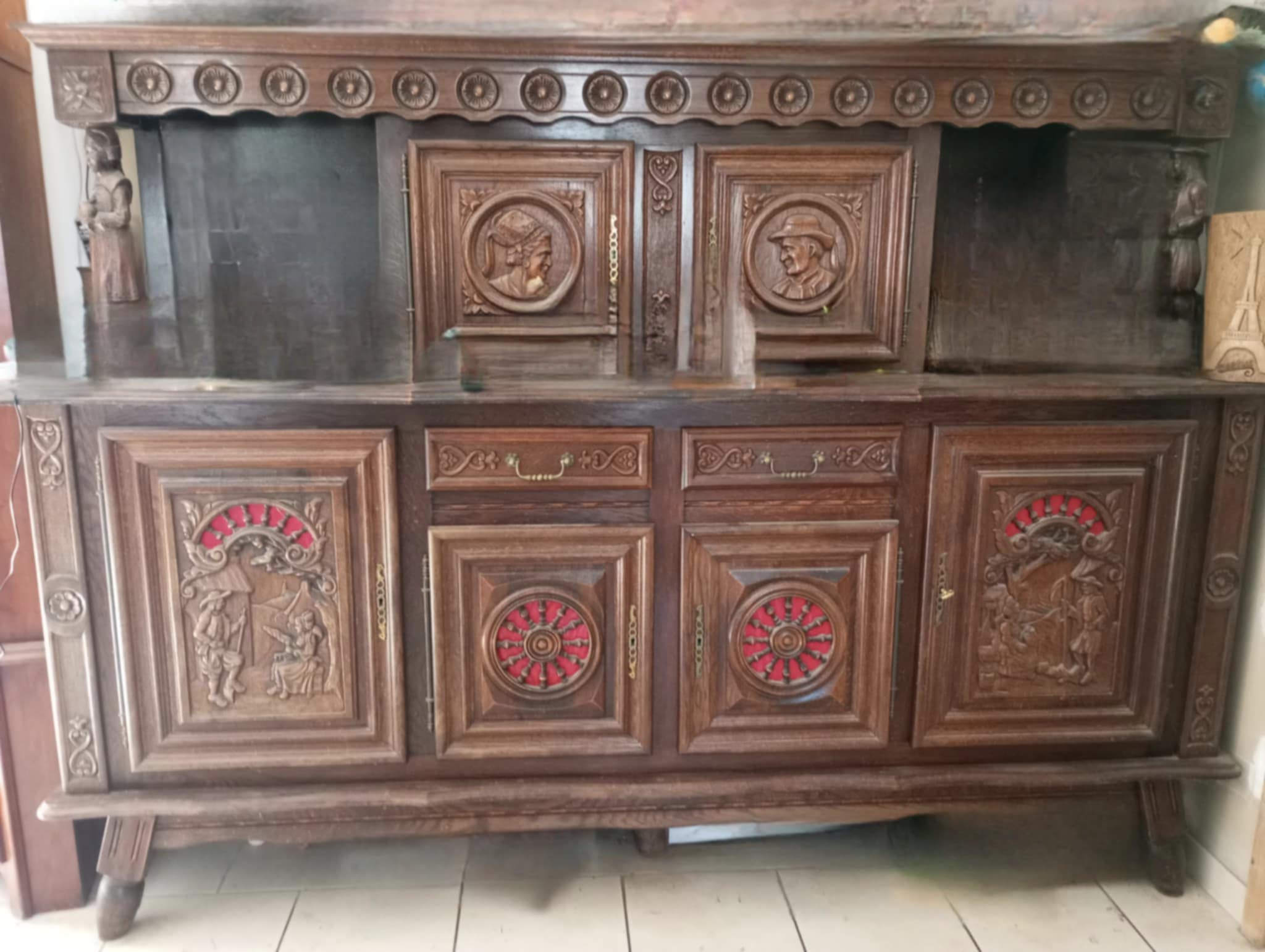 Ensemble buffet et tables avec ses six chaises 0 Sainte-Genevi�ve-des-Bois (45)