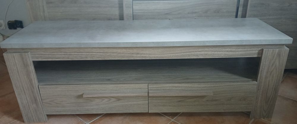 Ensemble ? Buffet, Vaisselier, Table, SAM et Meuble tv 250 Vendeuil (02)