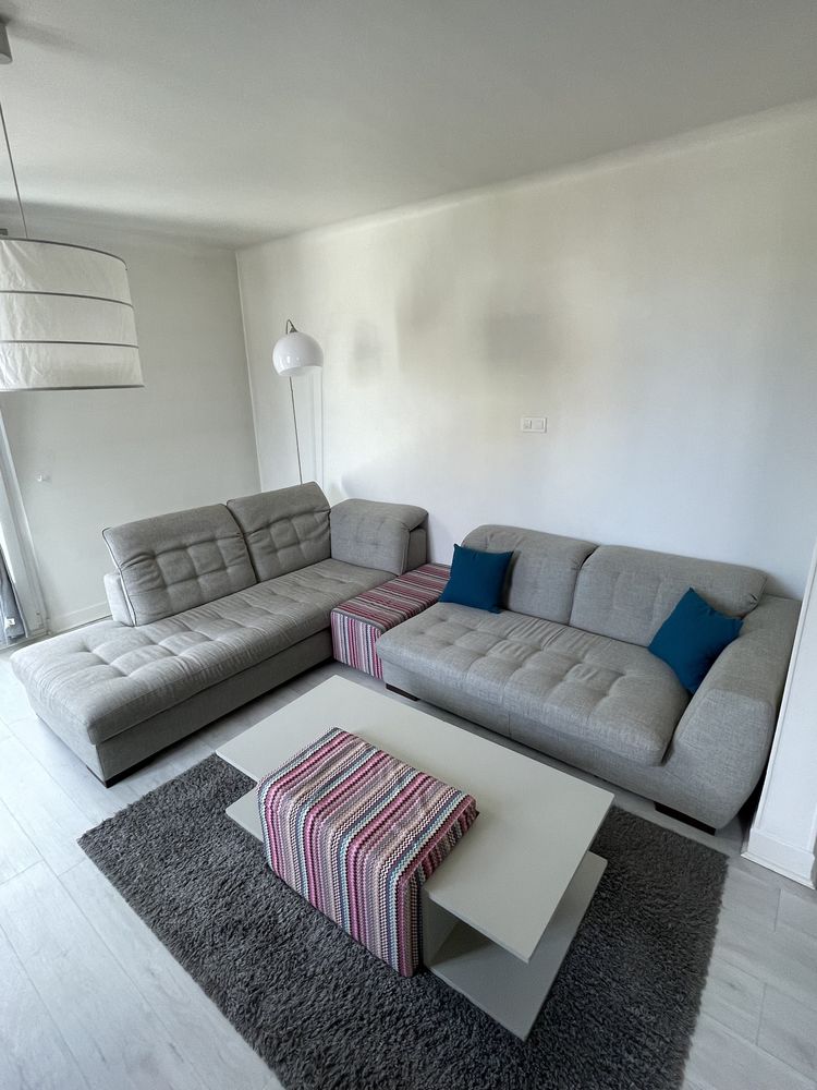 ensemble canap� + table basse
Marque CUIR CENTER 950 Exincourt (25)