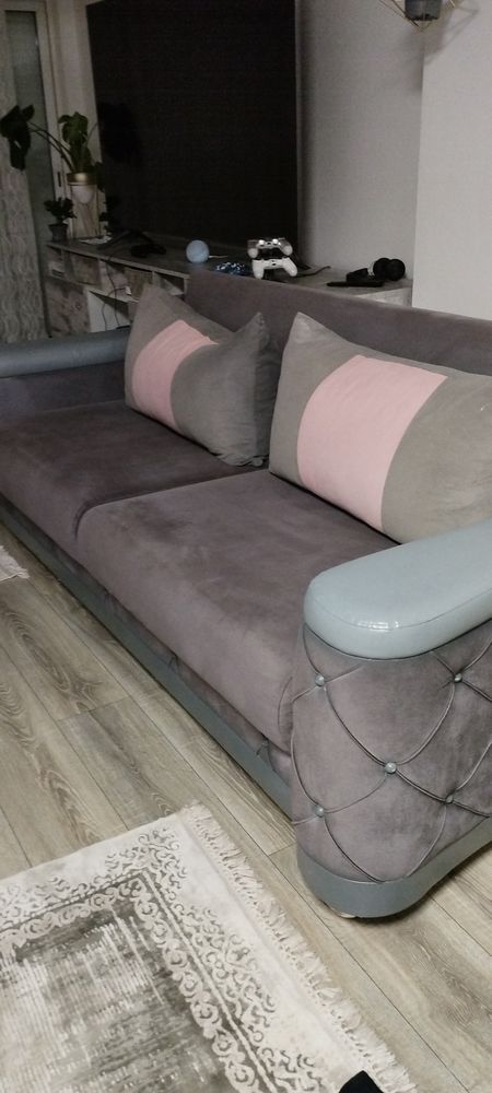 Ensemble canap�s 3 places et un de 2 places 350 Savigny-le-Temple (77)