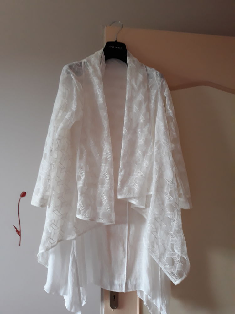 Ensemble de c�r�monie 20 Mont�limar (26)