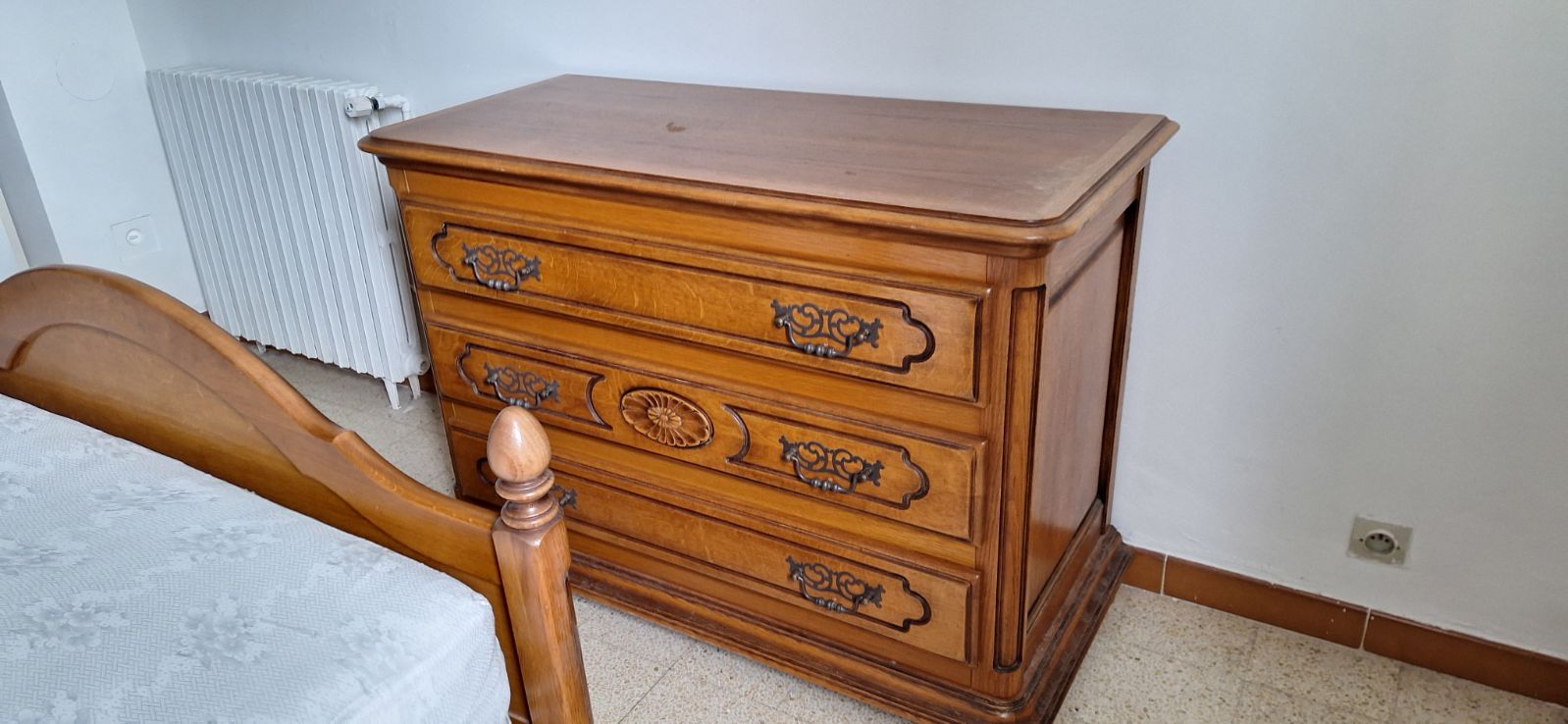 ensemble chambre bois massif ch�ne 500 La Garde (83)