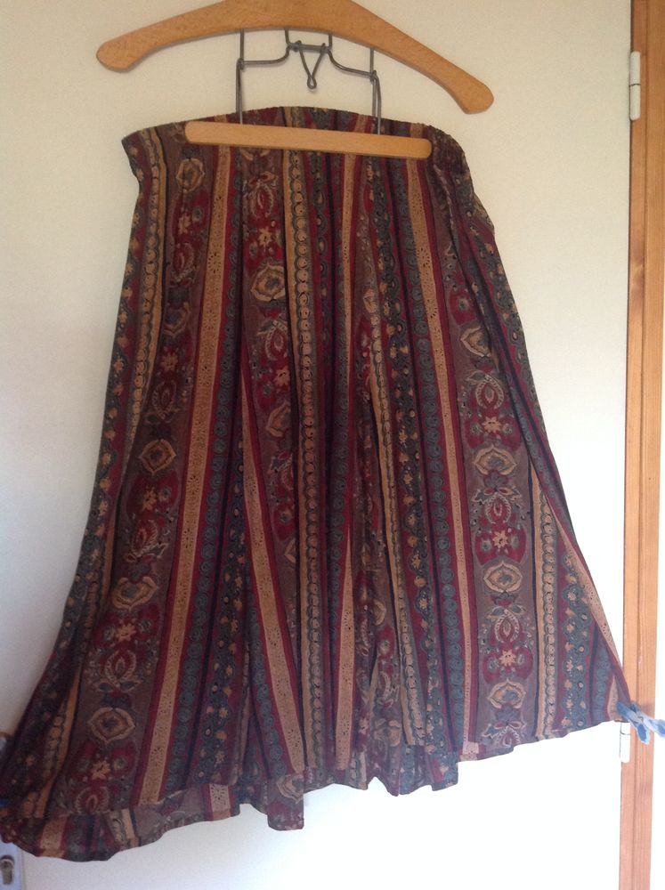 ENSEMBLE CHEMISE & ROBE TAILLE XXL EN TRES BON ETAT 15 Tr�gunc (29)