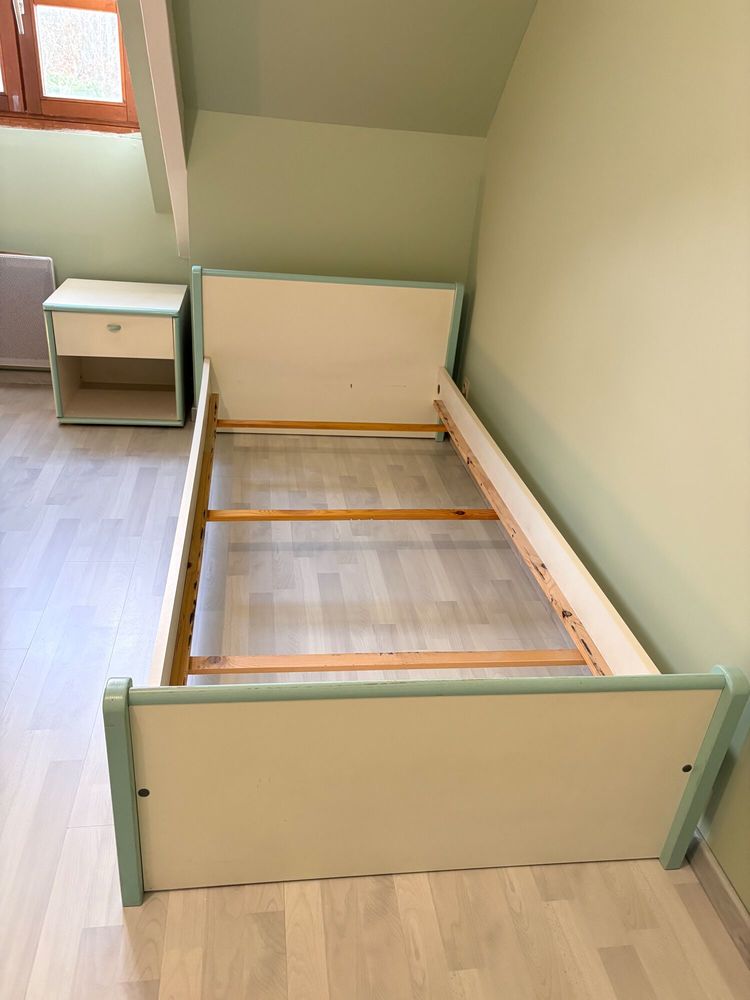 Ensemble Lit 90 X 200 et chevet 45 Gouvieux (60)