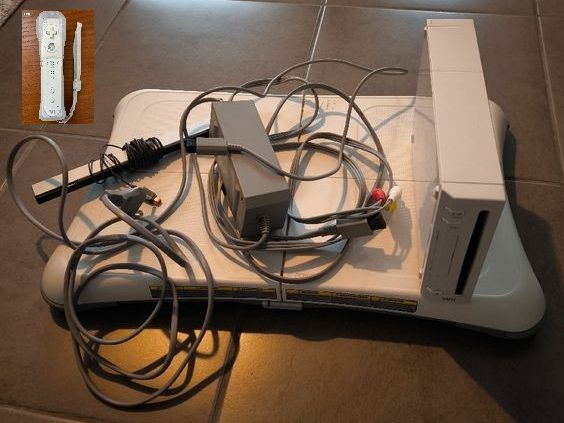 ensemble console Nintendi Wii + plateau 40 Beauchamp (95)