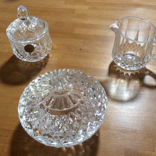 ENSEMBLE CRISTAL D ART 
40 M�rignac (33)