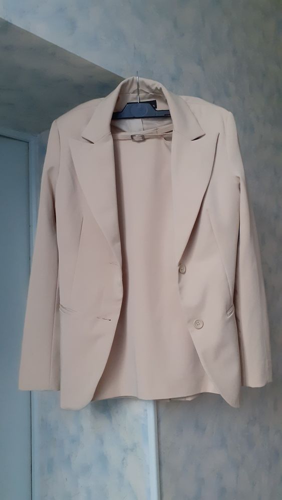 Ensemble femme taille 38 20 Grisolles (82)