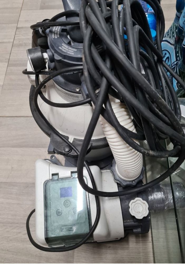 ensemble filtration piscine intex 125 Le Cannet (06)