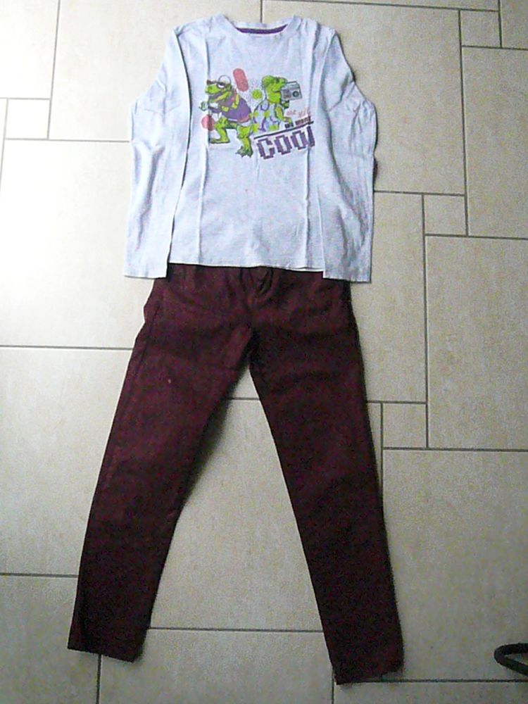 Ensemble gar�on 10 ans (n�40) 7 Franqueville-Saint-Pierre (76)