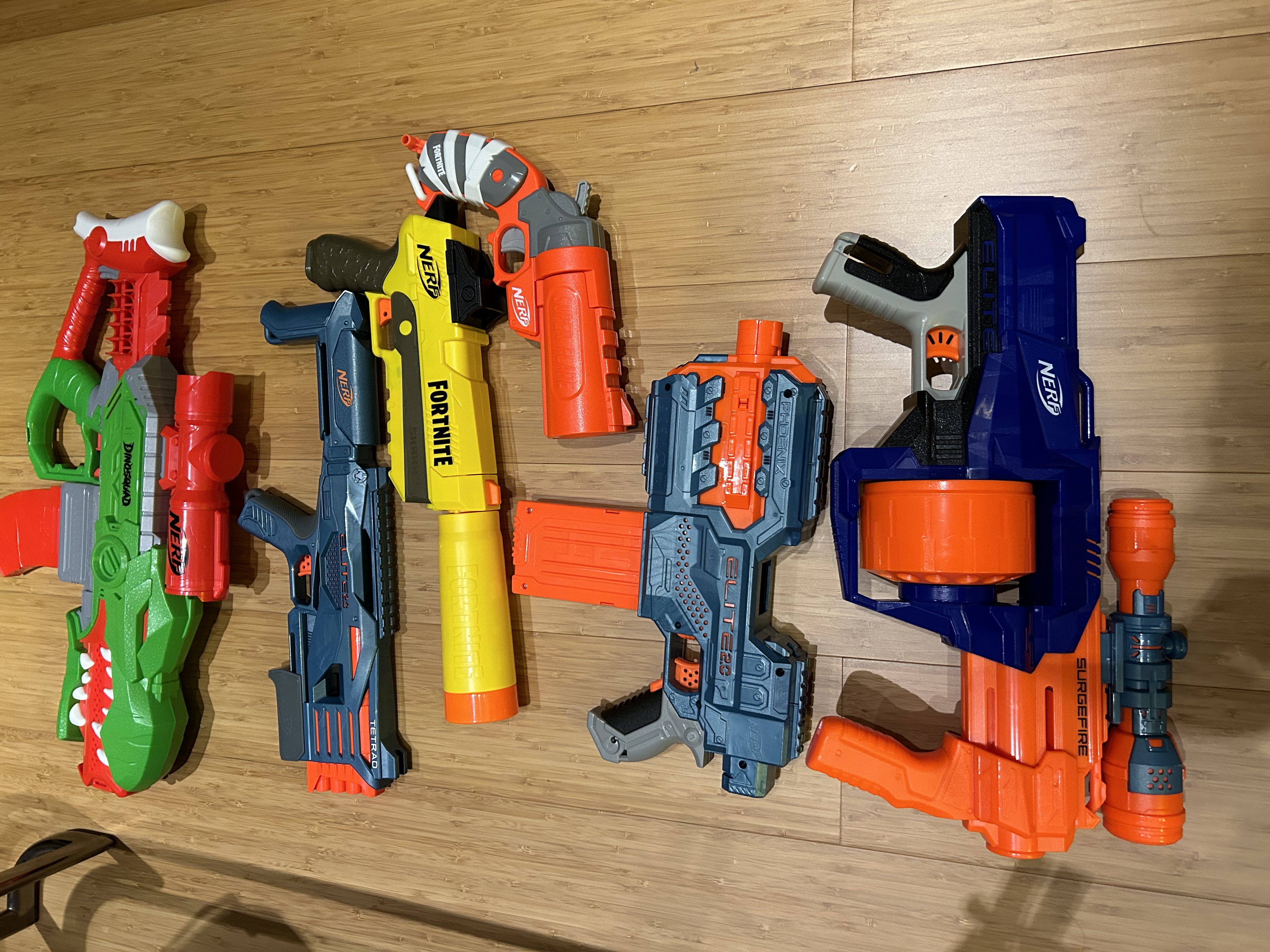 ensemble jouet nerf 30 Cahors (46)