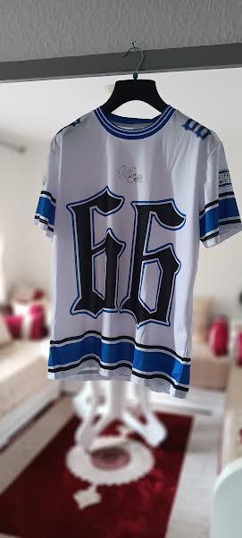 Ensemble maillot et short king 66 Sportswear Neuf Marque KIN 16 N�mes (30)