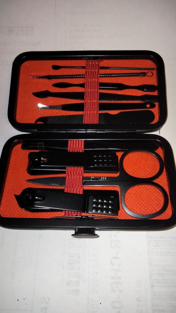 ensemble de manucure 10 pi�ces neuf jamais utilis� 6 Cr�hange (57)