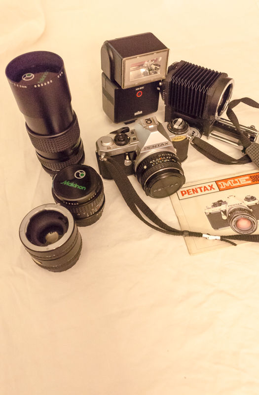 ensemble mat�riel photo Pentax argentique 75 Viry-Ch�tillon (91)