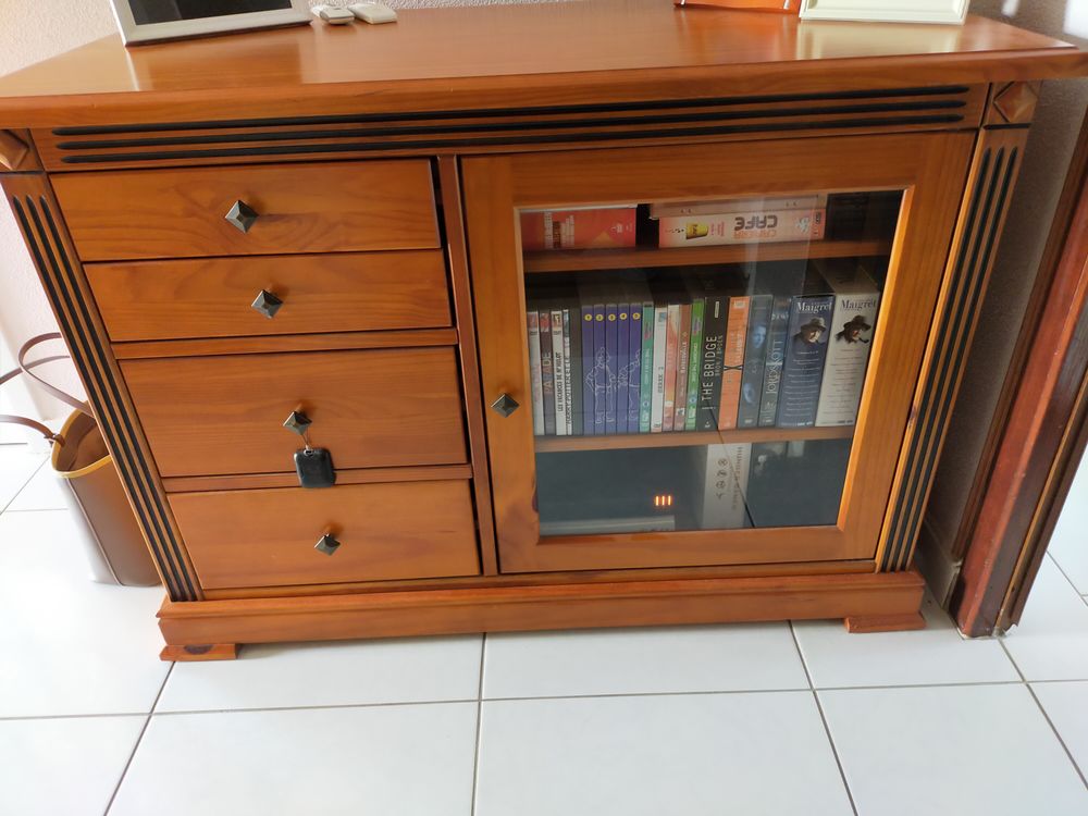 Ensemble meuble de salon
220 Glaire (08)