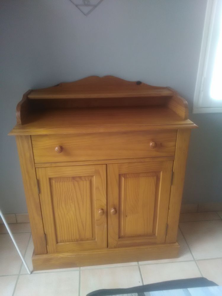 ensemble de meubles en pin cir� 0 Saint-Gervais (85)