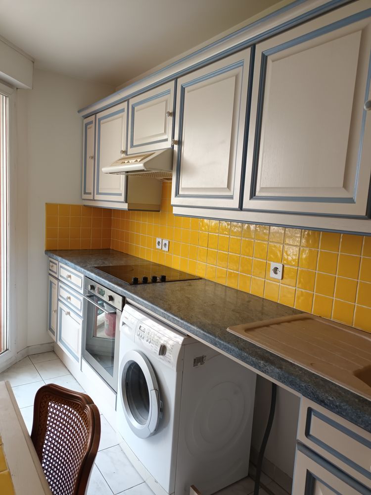 Ensemble de meubles de cuisine +plan de travail 300 Nice (06)