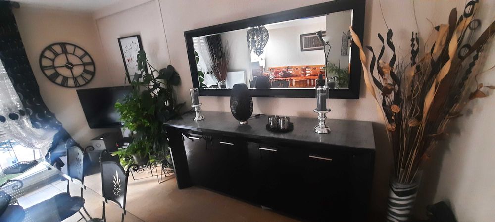 Ensemble miroir et meuble de salon 200 Gennevilliers (92)