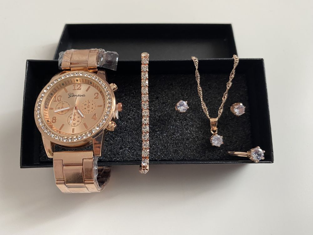 ?ensemble montre? 10 Saint-�tienne (42)