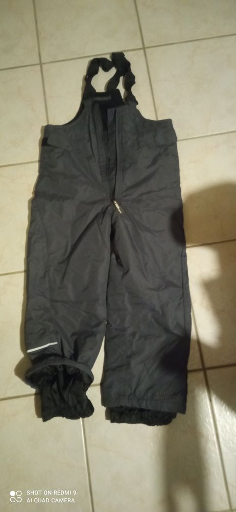 Ensemble de ski + pantalon de ski autre mod�le 8 ansj 25 Neuvic (24)