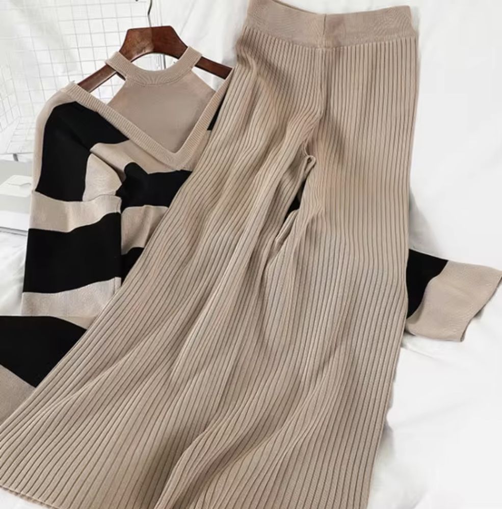 Ensemble pantalon en tricot 20 Aix-les-Bains (73)