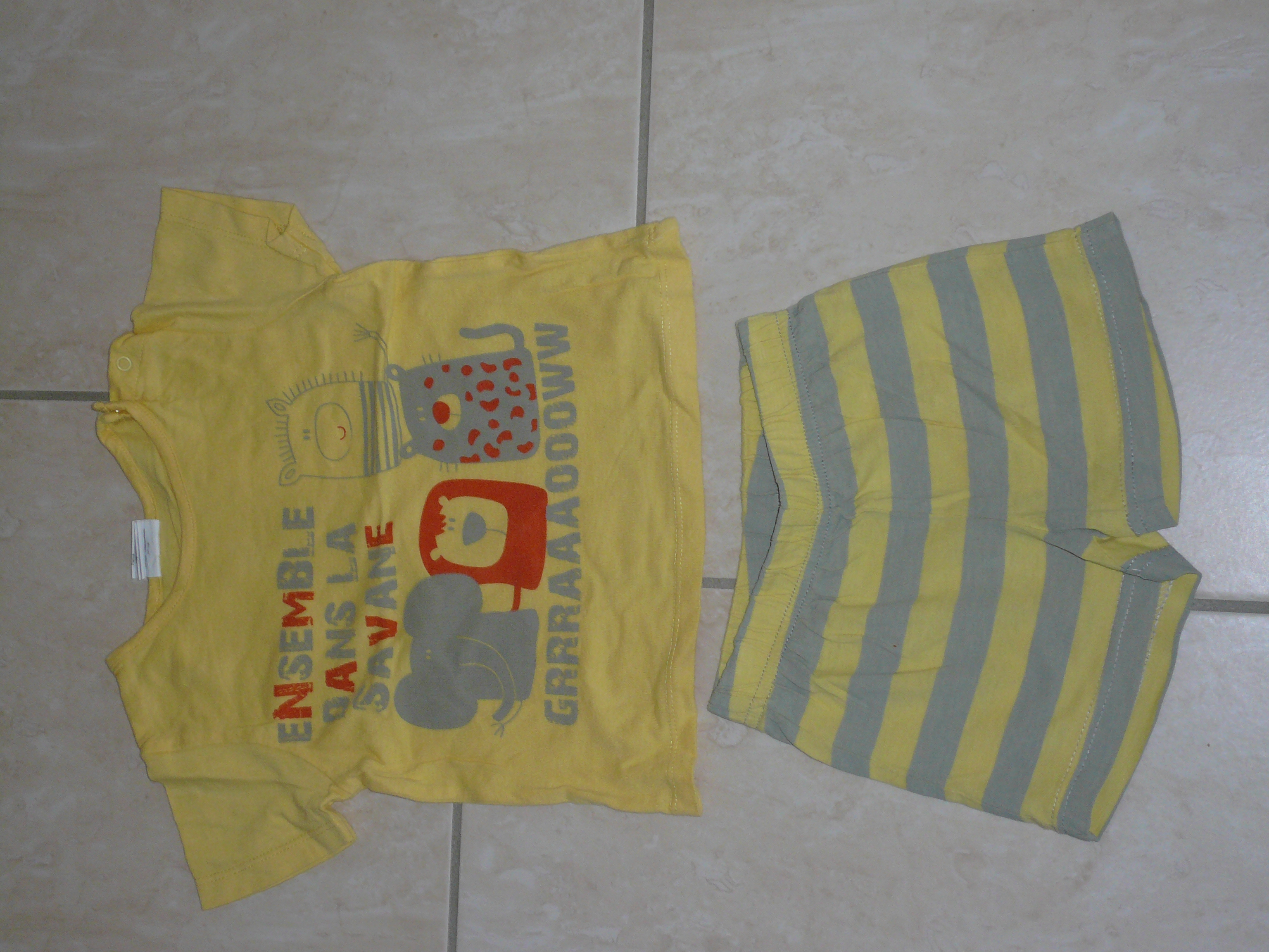 Ensemble 2 pi�ces 12 mois (n�12) 5 Franqueville-Saint-Pierre (76)