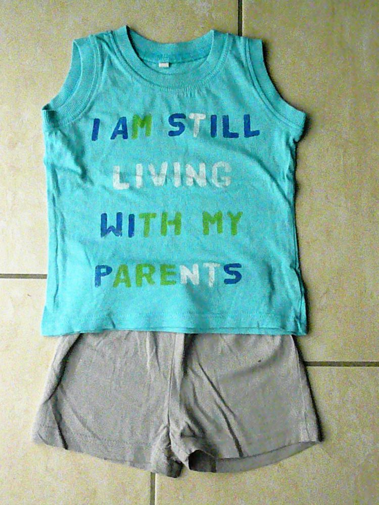 Ensemble 2 pi�ces 12 mois (n�15) 5 Franqueville-Saint-Pierre (76)