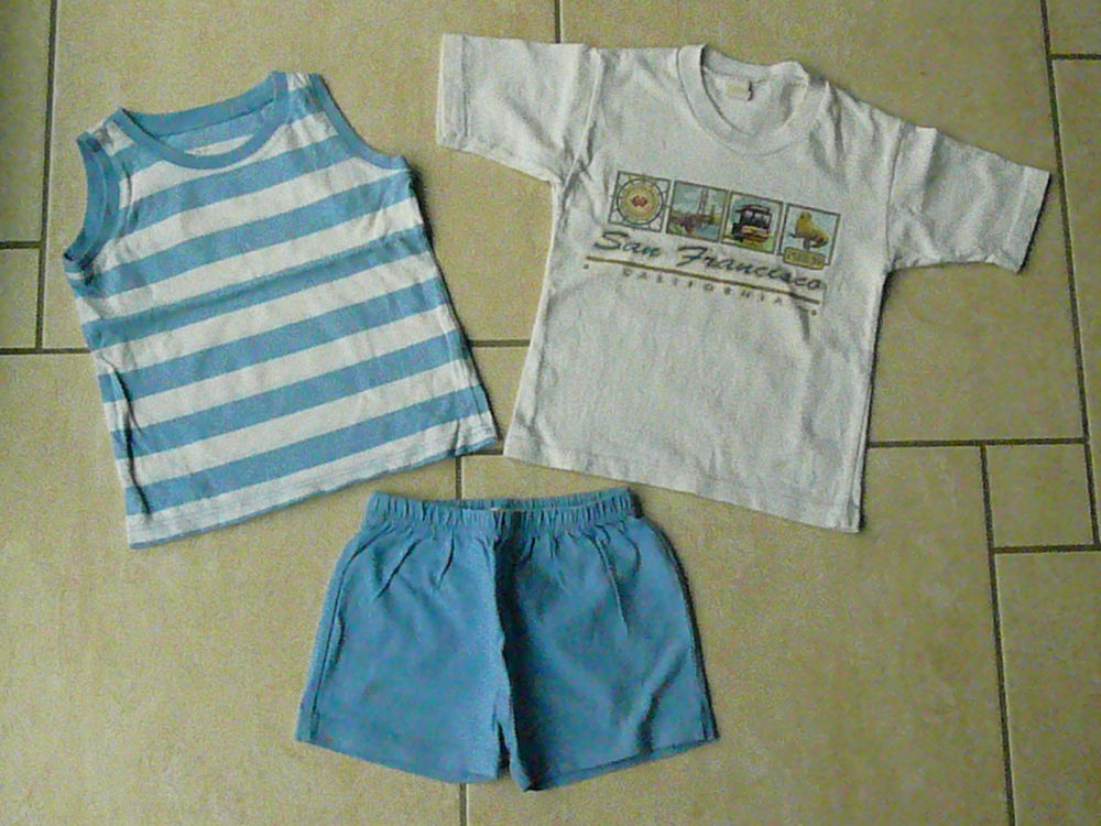 Ensemble 3 pi�ces 18 mois (n�2) 10 Franqueville-Saint-Pierre (76)