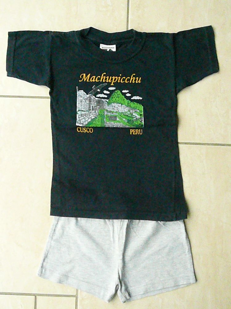 Ensemble 2 pi�ces 24 mois (n�16bis) 8 Franqueville-Saint-Pierre (76)