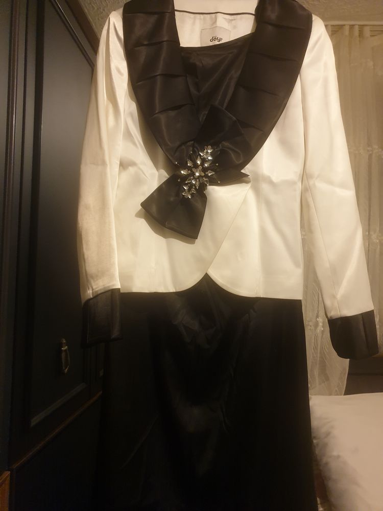 Ensemble a 3 pi�ces 15 Saint-Jean-de-la-Ruelle (45)