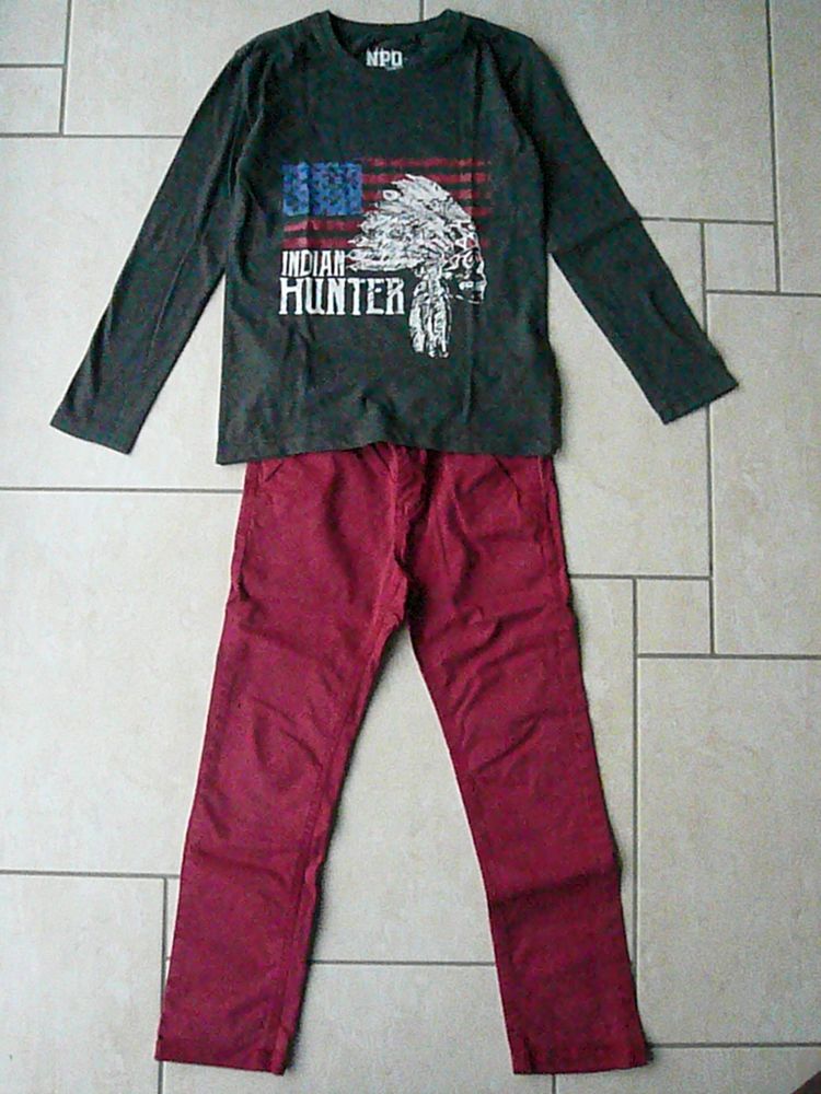 Ensemble 2 pi�ces 8 ans (n�20) 7 Franqueville-Saint-Pierre (76)