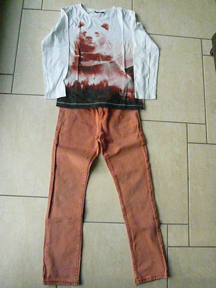 Ensemble 2 pi�ces 8 ans (n�56) 7 Franqueville-Saint-Pierre (76)