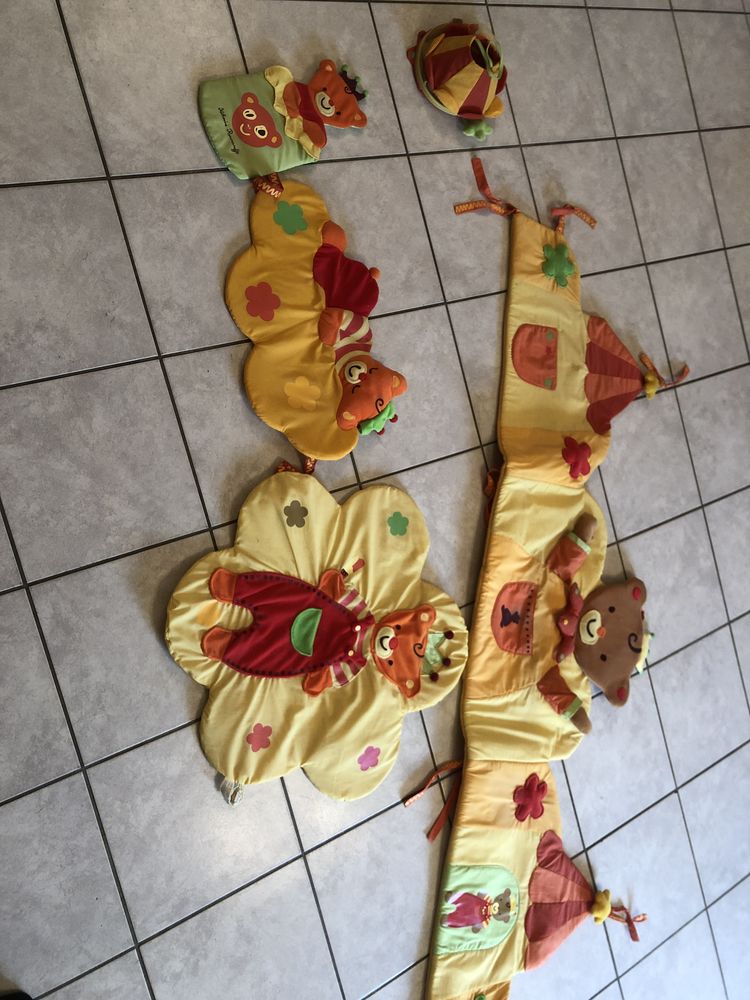 Ensemble pour chambre enfant 15 Messimy-sur-Sa�ne (01)