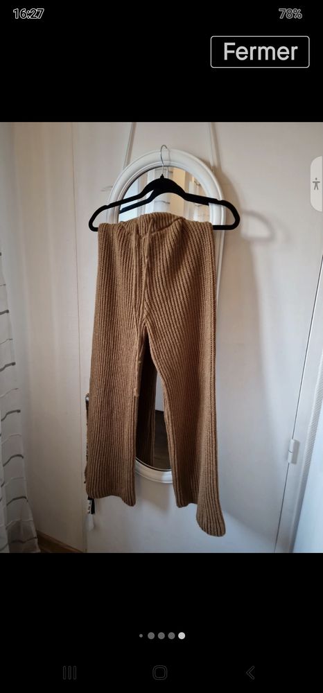 Ensemble pull et pantalon 100% acrylique neuf jamais port� 45 B�darieux (34)