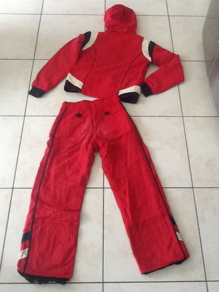 Ensemble de ski Quiksilver 12/14 ans 40 Alixan (26)