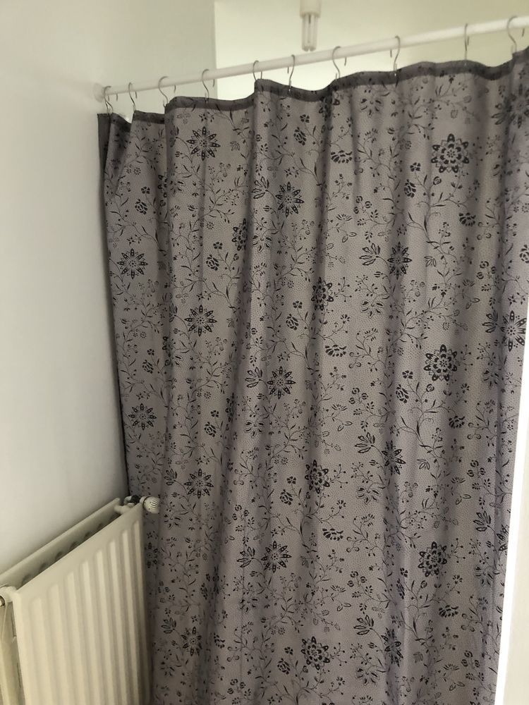 Ensemble rideau de douche / barre de douche / anneaux IKEA 10 Cenon (33)