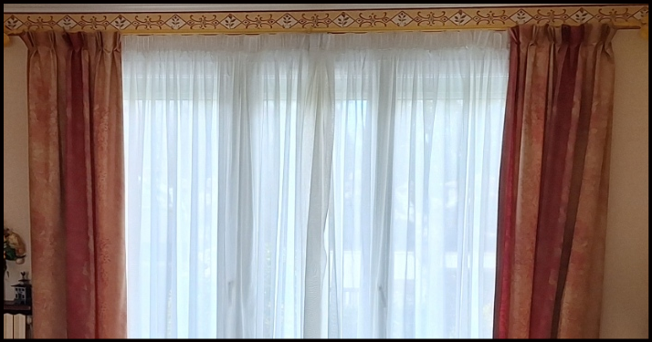 Ensemble de 4 Rideaux + supports+ 20 Dammarie-les-Lys (77)