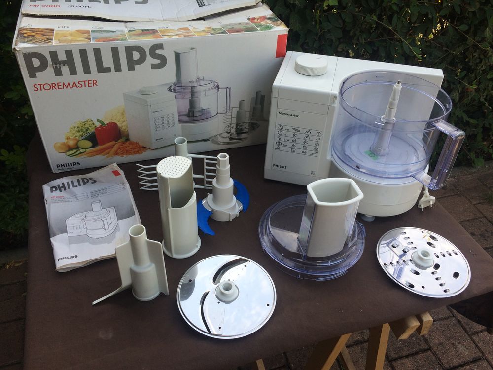 ensemble robot et rape a legumes 50 Saint-Georges-sur-Cher (41)