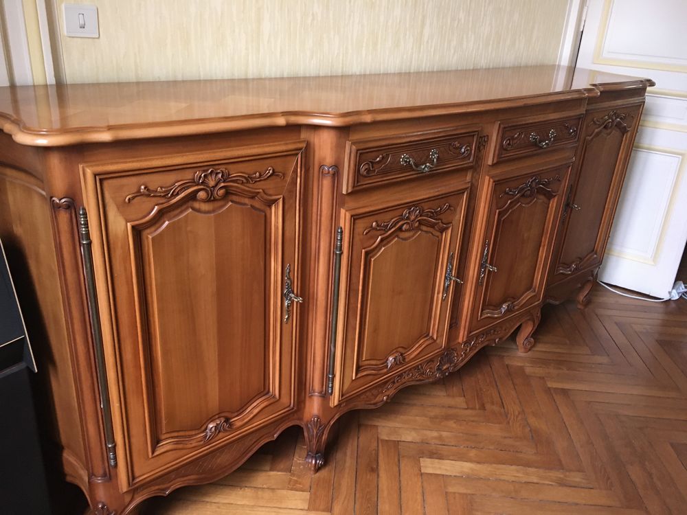 Ensemble salle � manger style Louis Philippe:
0 Rouen (76)