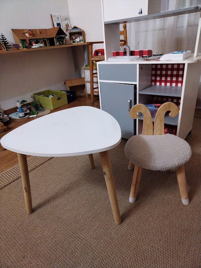 ensemble table et chaise enfant 12 M�zens (81)