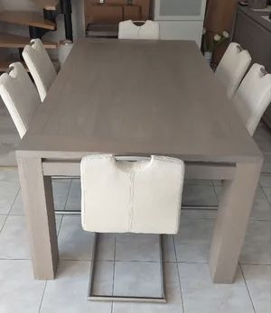Ensemble table et chaises 350 Aigrefeuille-sur-Maine (44)