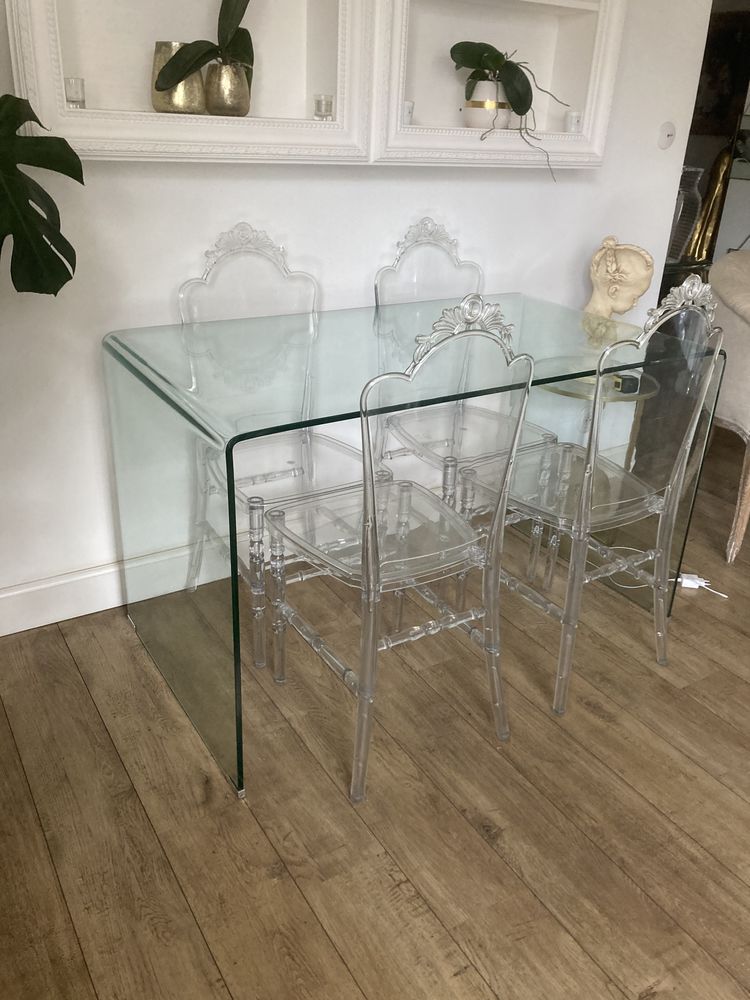 Ensemble table et chaises 400 Toulon (83)