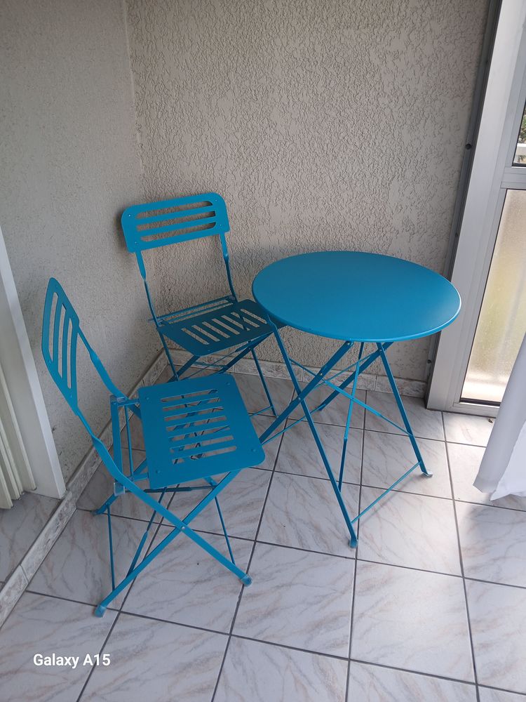 Ensemble table et chaises de jardin 55 Draguignan (83)