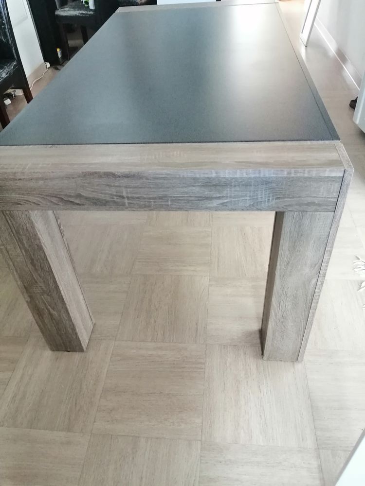 Ensemble Table de s�jour en + canap� d'angle 600 La R�union (97)