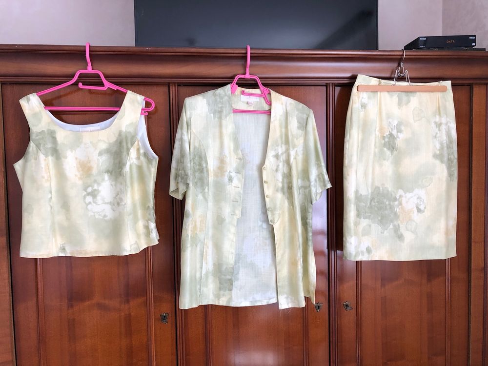 Ensemble trois pi�ces 60 Bourdons-sur-Rognon (52)