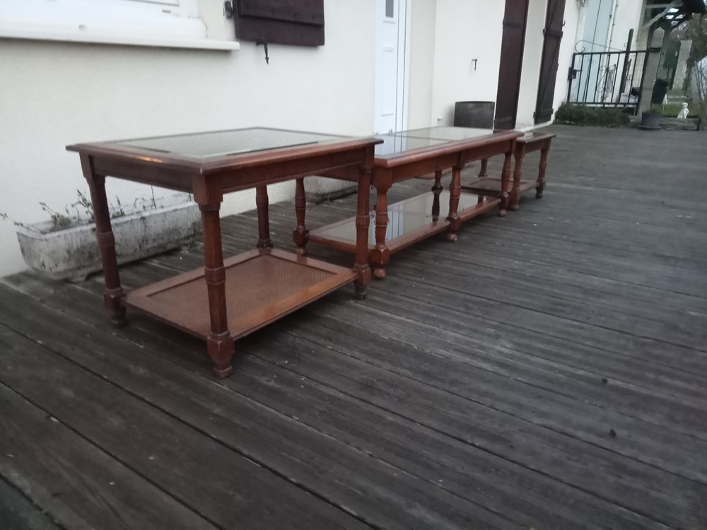 ensemble de trois tale de salon , 100 Civrac-de-Blaye (33)