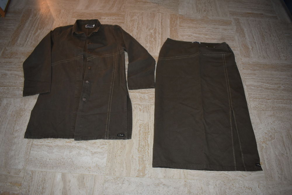 ensemble veste et jupe longue 17 Artannes-sur-Indre (37)