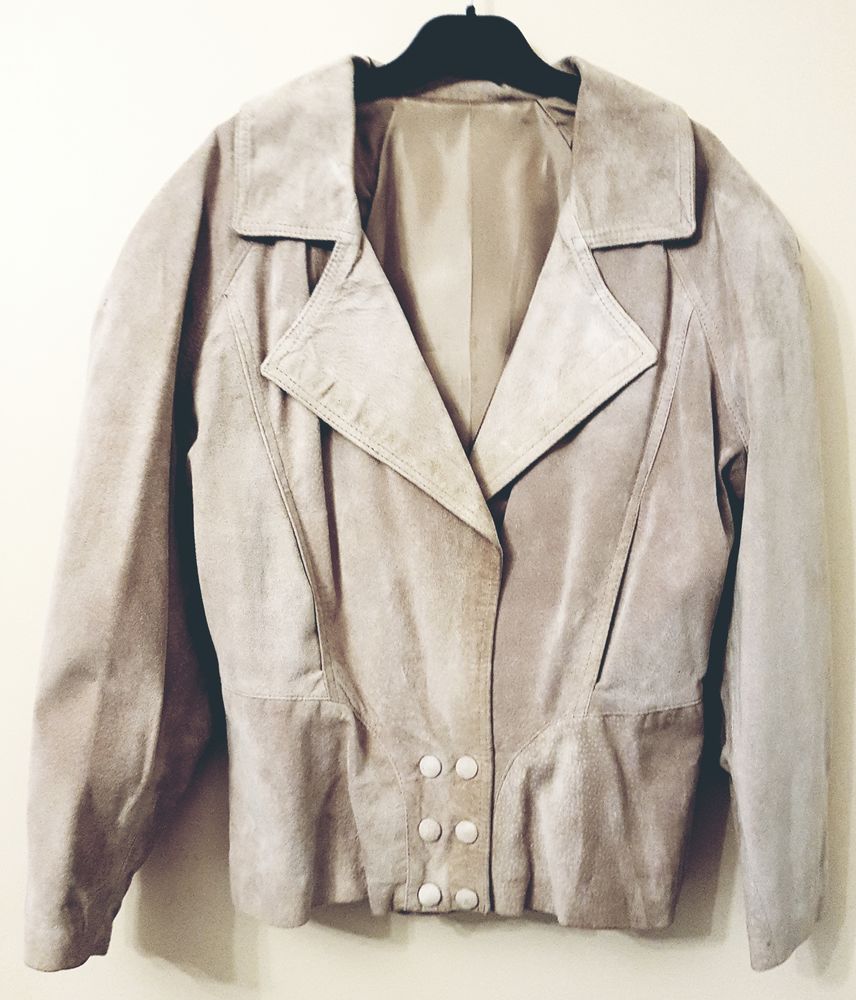 Ensemble veste et jupe en daim NEUF 75 Marignane (13)