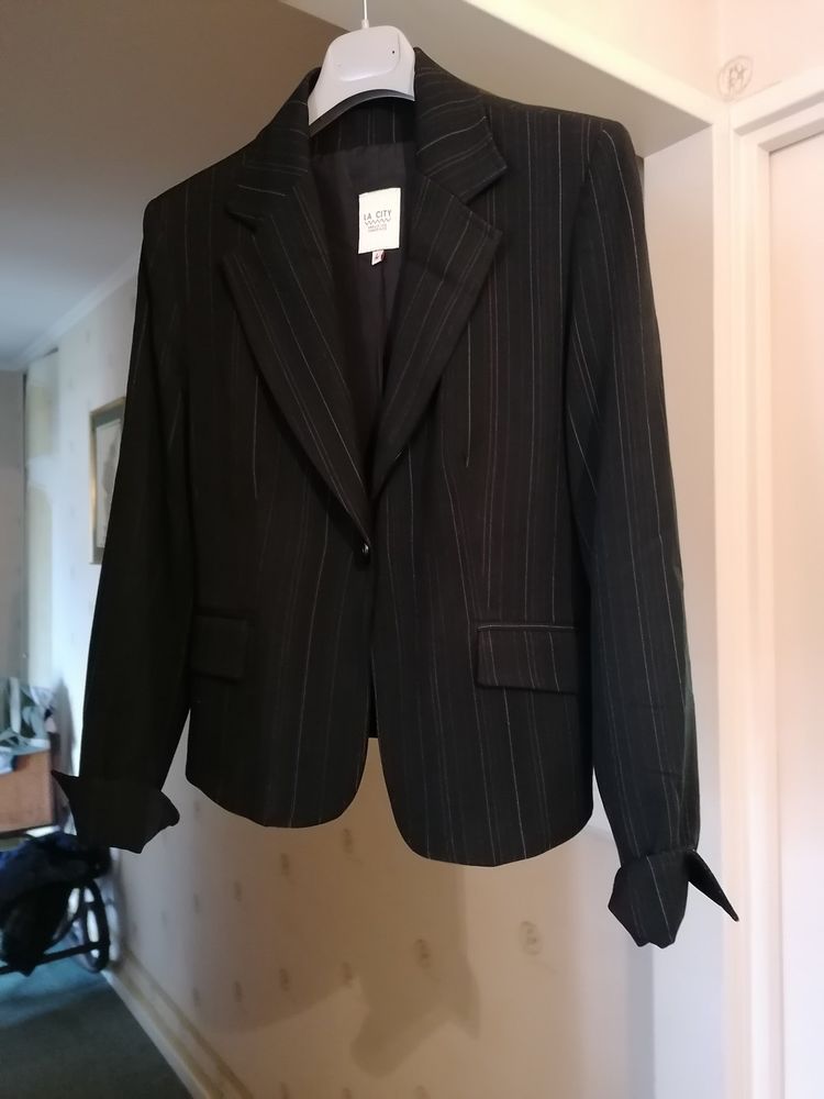 Ensemble veste pantalon 10 Jury (57)