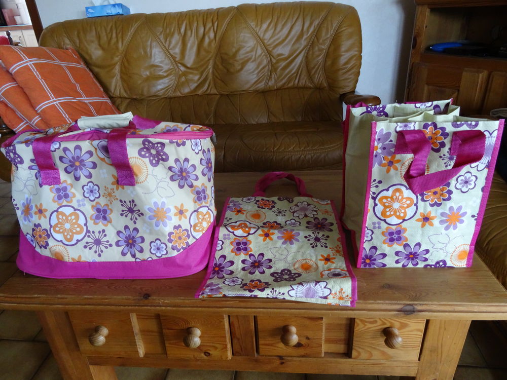 ensemble de voyage 8 Merville (59)